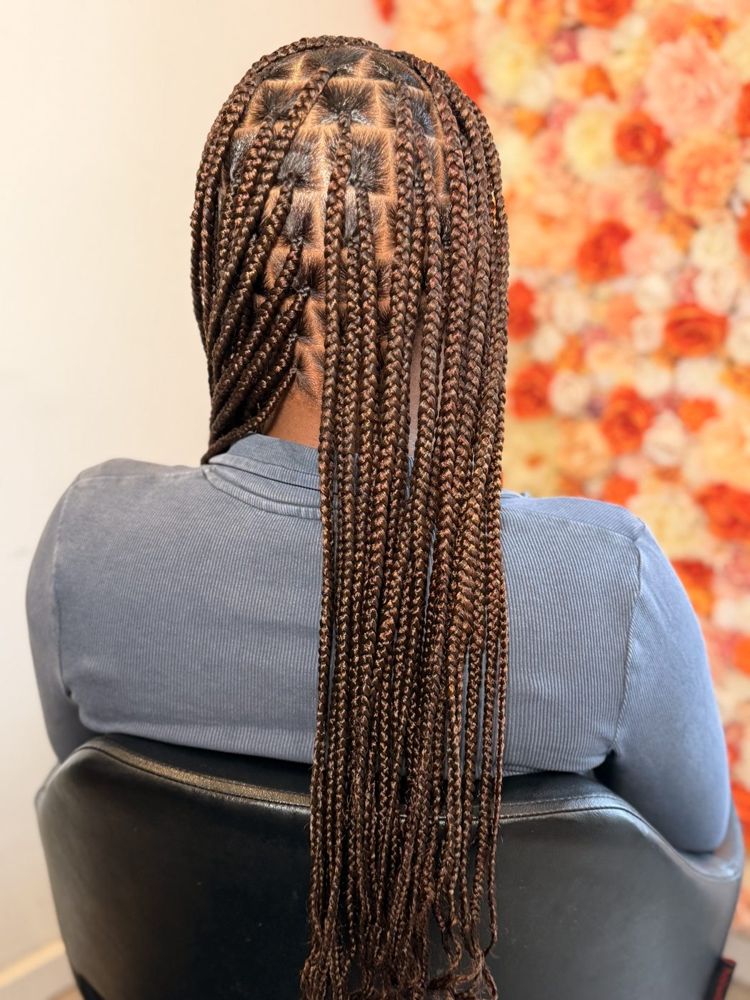Knotless Medium